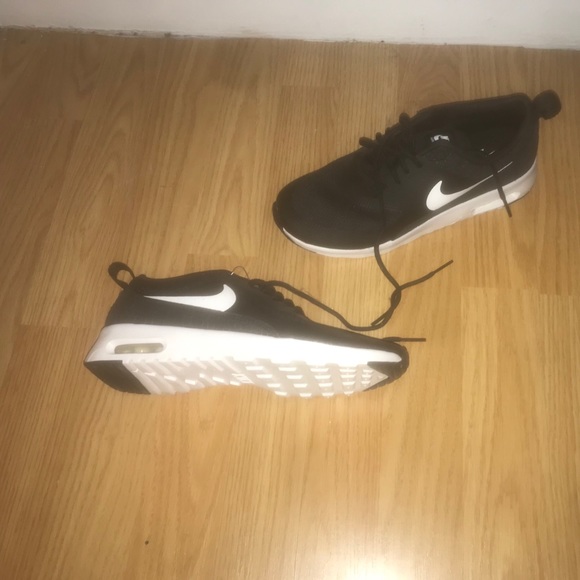 Men’s and women’s shoes all sizes - Picture 10 of 12